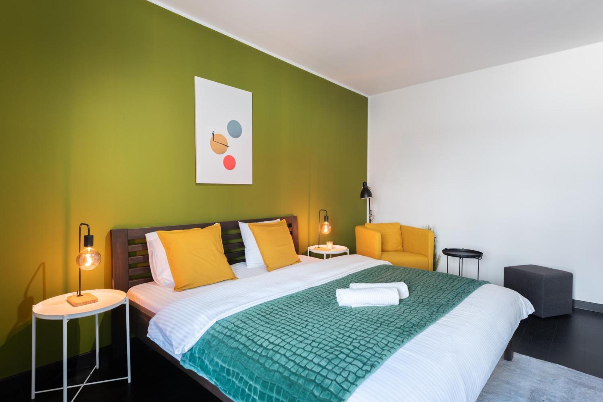 Spacious Apartments Near Karlin Square Praga Exterior foto